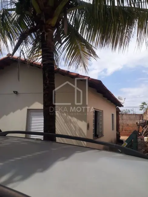 Foto 1 de Casa com 3 quartos à venda, 250m2 em Jardim Holanda, Uberlandia - MG
