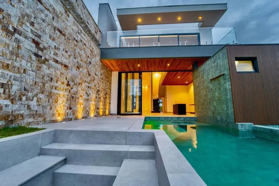 Foto 5 de Casa com 4 quartos à venda, 466m2 em Jardim Sul, Uberlandia - MG