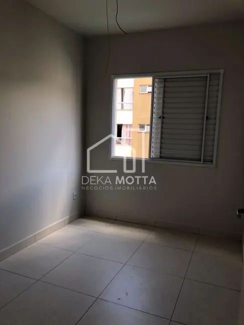 Foto 2 de Apartamento com 2 quartos à venda, 58m2 em Jardim Holanda, Uberlandia - MG