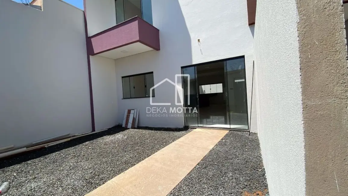 Sobrado com 3 quartos à venda, 120m2 em Jardim Europa, Uberlandia - MG - imagem 3 Foto 3 de Sobrado com 3 quartos à venda, 120m2 em Jardim Europa, Uberlandia - MG