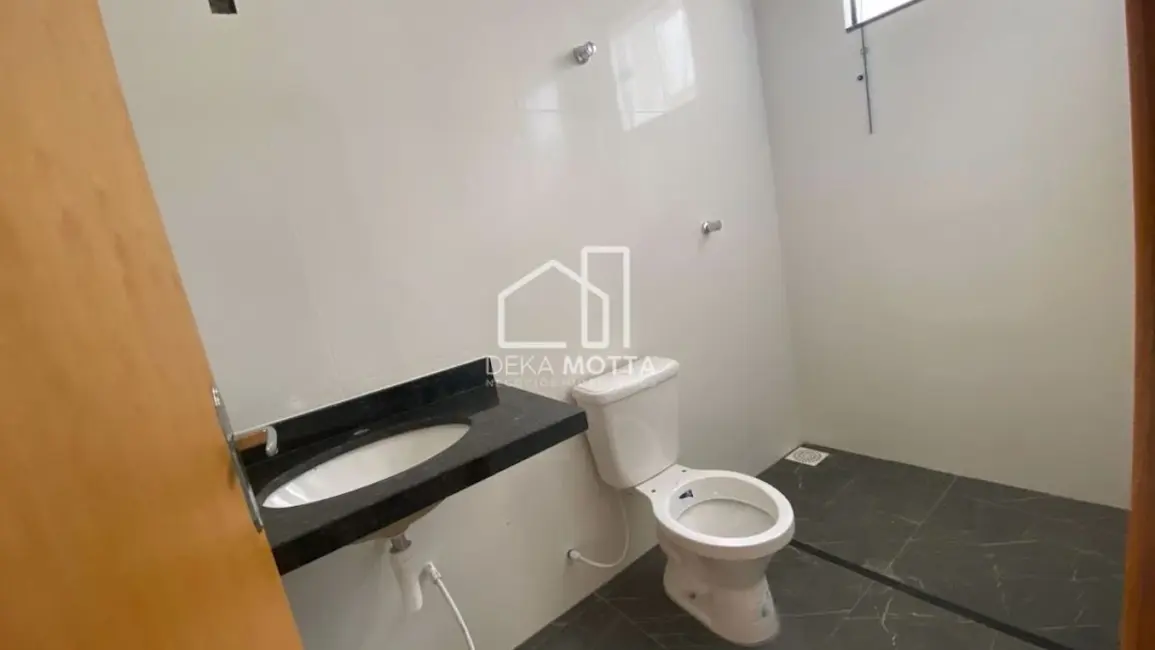 Casa com 2 quartos à venda, 125m2 em Jardim Ipanema, Uberlandia - MG - imagem 5 Foto 5 de Casa com 2 quartos à venda, 125m2 em Jardim Ipanema, Uberlandia - MG