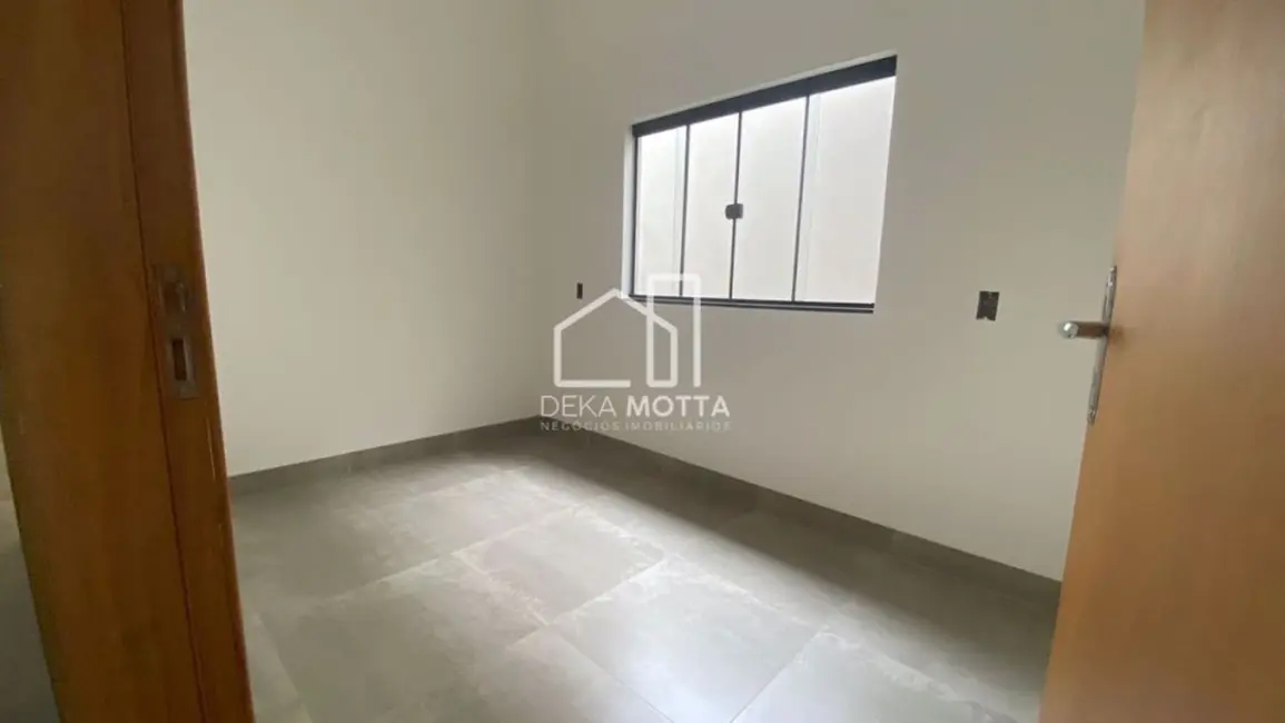 Casa com 2 quartos à venda, 125m2 em Jardim Ipanema, Uberlandia - MG - imagem 9 Foto 9 de Casa com 2 quartos à venda, 125m2 em Jardim Ipanema, Uberlandia - MG