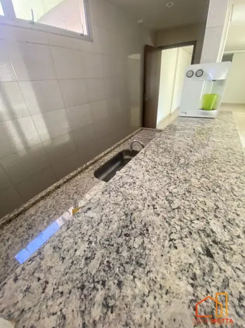 Foto 3 de Apartamento com 3 quartos à venda, 71m2 em Jaraguá, Uberlandia - MG