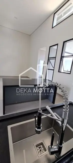 Foto 3 de Casa com 3 quartos à venda, 250m2 em Aclimação, Uberlandia - MG