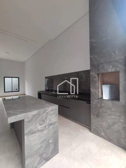 Foto 9 de Casa com 3 quartos à venda, 250m2 em Aclimação, Uberlandia - MG