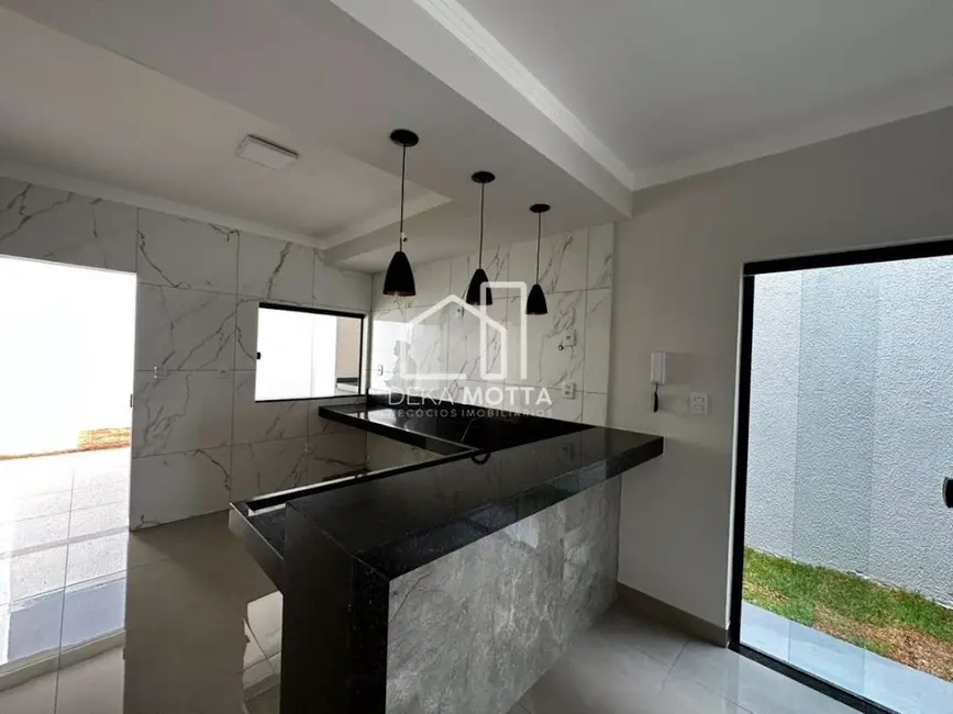 Sobrado com 3 quartos à venda, 260m2 em Aclimação, Uberlandia - MG - imagem 4 Foto 4 de Sobrado com 3 quartos à venda, 260m2 em Aclimação, Uberlandia - MG