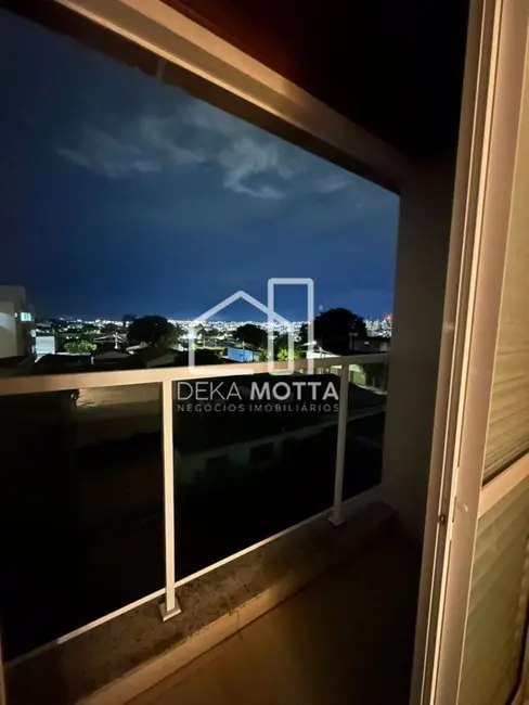 Foto 6 de Apartamento com 2 quartos à venda, 50m2 em Tubalina, Uberlandia - MG