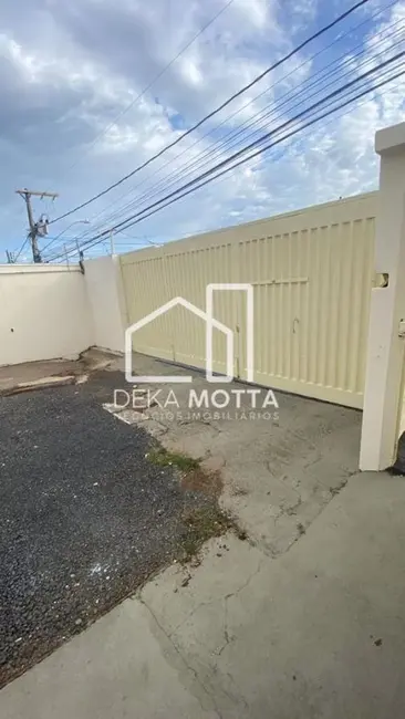 Foto 7 de Casa com 4 quartos para alugar, 400m2 em Brasil, Uberlandia - MG