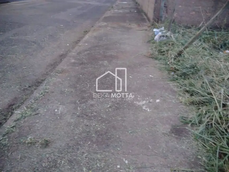 Terreno / Lote à venda, 450m2 em Nossa Senhora das Graças, Uberlandia - MG - imagem 5 Foto 5 de Terreno / Lote à venda, 450m2 em Nossa Senhora das Graças, Uberlandia - MG