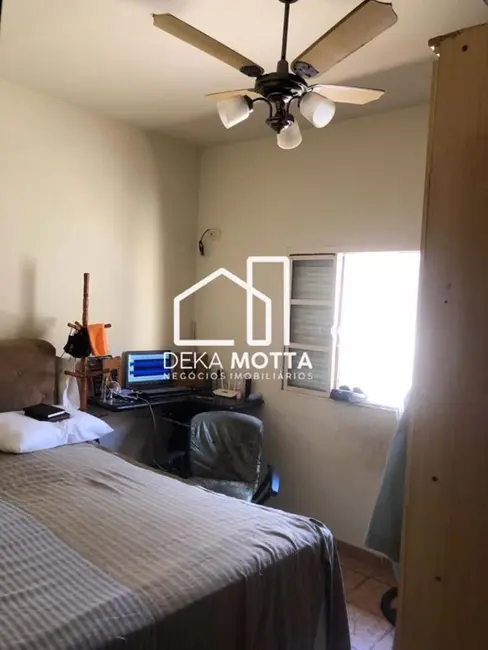 Foto 7 de Casa com 4 quartos à venda, 250m2 em Mansour, Uberlandia - MG