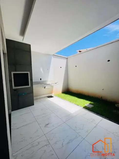 Foto 6 de Casa com 3 quartos à venda, 150m2 em Novo Mundo, Uberlandia - MG