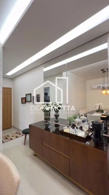 Foto 6 de Apartamento com 3 quartos à venda, 97m2 em Santa Mônica, Uberlandia - MG