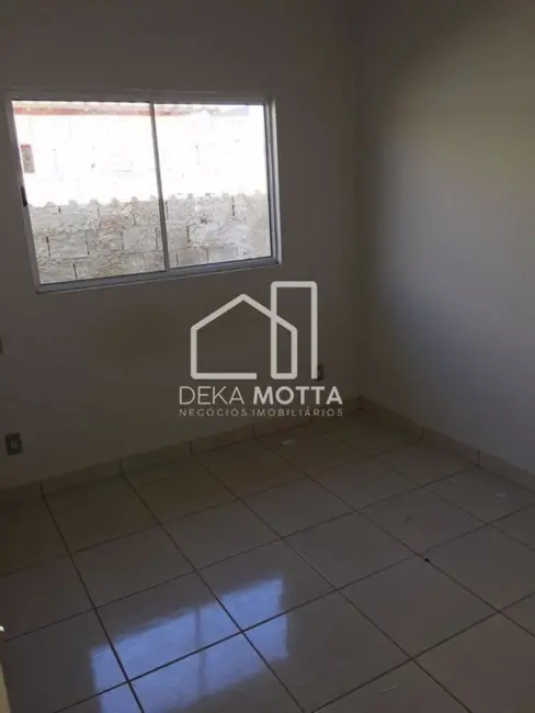 Foto 9 de Casa com 2 quartos à venda, 200m2 em Uberlandia - MG