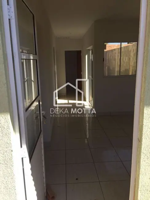 Foto 2 de Casa com 2 quartos à venda, 200m2 em Uberlandia - MG