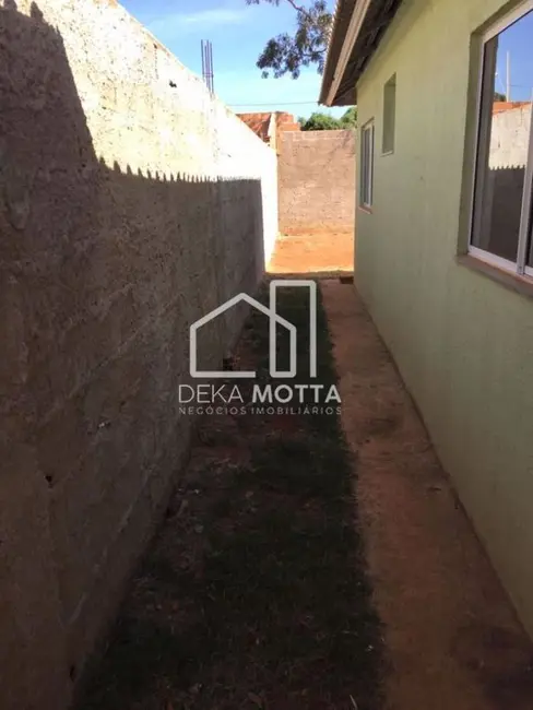 Foto 7 de Casa com 2 quartos à venda, 200m2 em Uberlandia - MG
