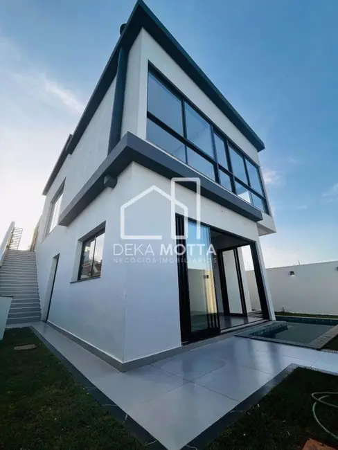 Sobrado com 4 quartos à venda, 279m2 em Granja Marileusa, Uberlandia - MG - imagem 7 Foto 7 de Sobrado com 4 quartos à venda, 279m2 em Granja Marileusa, Uberlandia - MG