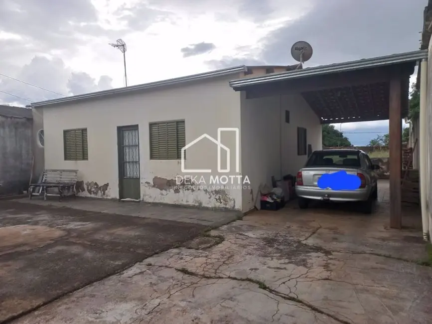Foto 1 de Casa com 3 quartos à venda, 360m2 em Jardim Ipanema, Uberlandia - MG