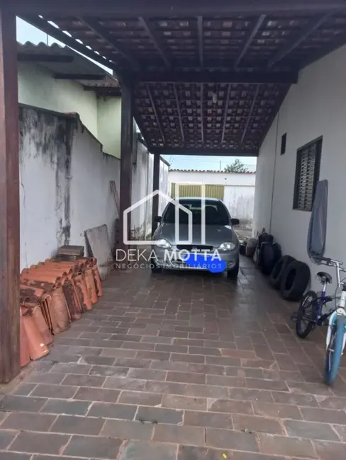 Foto 5 de Casa com 3 quartos à venda, 360m2 em Jardim Ipanema, Uberlandia - MG
