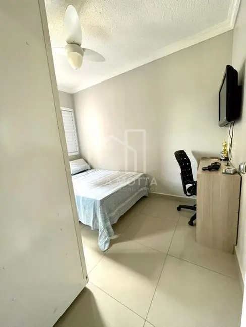 Foto 8 de Casa com 3 quartos à venda, 300m2 em Aclimação, Uberlandia - MG