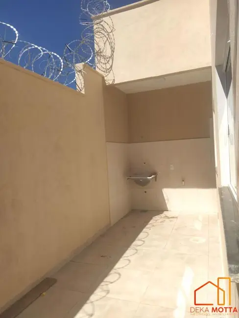 Foto 6 de Casa com 2 quartos à venda, 110m2 em Jardim Inconfidência, Uberlandia - MG