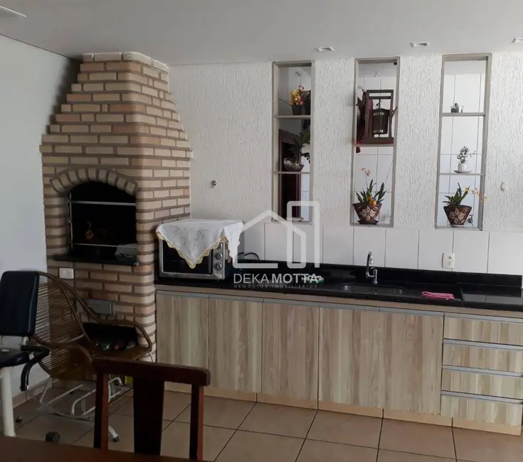 Foto 5 de Casa com 4 quartos à venda, 360m2 em Santa Mônica, Uberlandia - MG