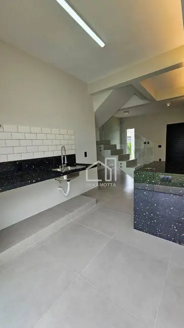 Sobrado com 2 quartos à venda, 150m2 em Shopping Park, Uberlandia - MG - imagem 9 Foto 9 de Sobrado com 2 quartos à venda, 150m2 em Shopping Park, Uberlandia - MG