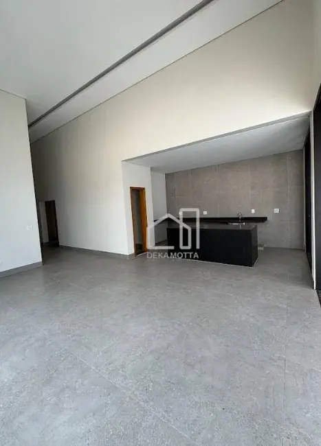 Casa de Condomínio com 4 quartos à venda, 455m2 em Granja Marileusa, Uberlandia - MG - imagem 8 Foto 8 de Casa de Condomínio com 4 quartos à venda, 455m2 em Granja Marileusa, Uberlandia - MG