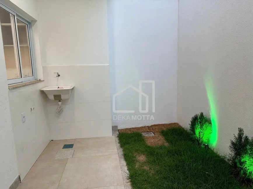 Casa de Condomínio com 2 quartos à venda, 100m2 em Novo Mundo, Uberlandia - MG - imagem 6 Foto 6 de Casa de Condomínio com 2 quartos à venda, 100m2 em Novo Mundo, Uberlandia - MG
