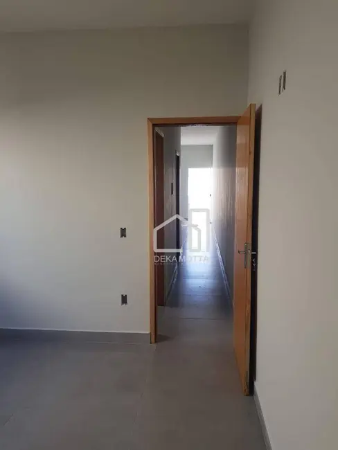 Foto 4 de Casa com 2 quartos à venda, 100m2 em Jardim Brasília, Uberlandia - MG