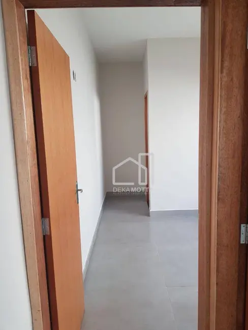 Foto 6 de Casa com 2 quartos à venda, 100m2 em Jardim Brasília, Uberlandia - MG