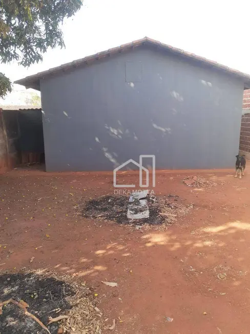 Foto 3 de Casa de Condomínio com 2 quartos à venda, 250m2 em Tocantins, Uberlandia - MG