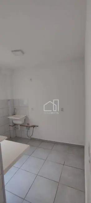 Foto 5 de Apartamento com 2 quartos à venda, 39m2 em Residencial Viviane, Uberlandia - MG