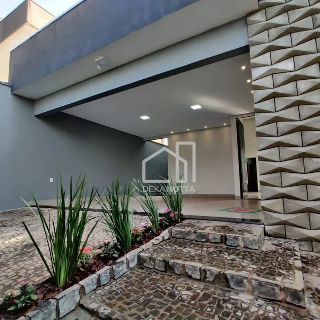 Foto 1 de Casa de Condomínio com 3 quartos à venda, 250m2 em Minas Gerais, Uberlandia - MG