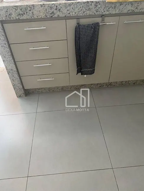 Foto 4 de Casa de Condomínio com 2 quartos à venda, 120m2 em Jardim Europa, Uberlandia - MG