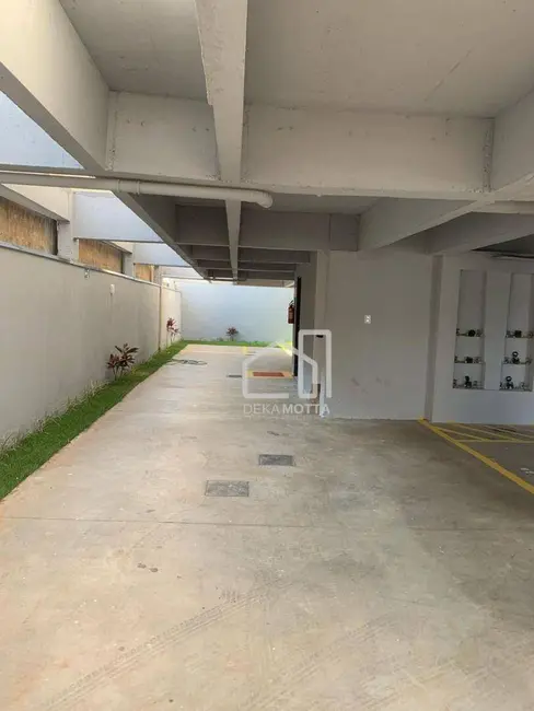 Foto 2 de Apartamento com 2 quartos à venda, 57m2 em Jardim das Palmeiras, Uberlandia - MG