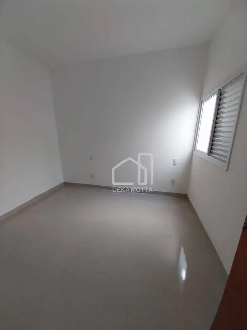 Foto 7 de Casa de Condomínio com 3 quartos à venda, 250m2 em Laranjeiras, Uberlandia - MG