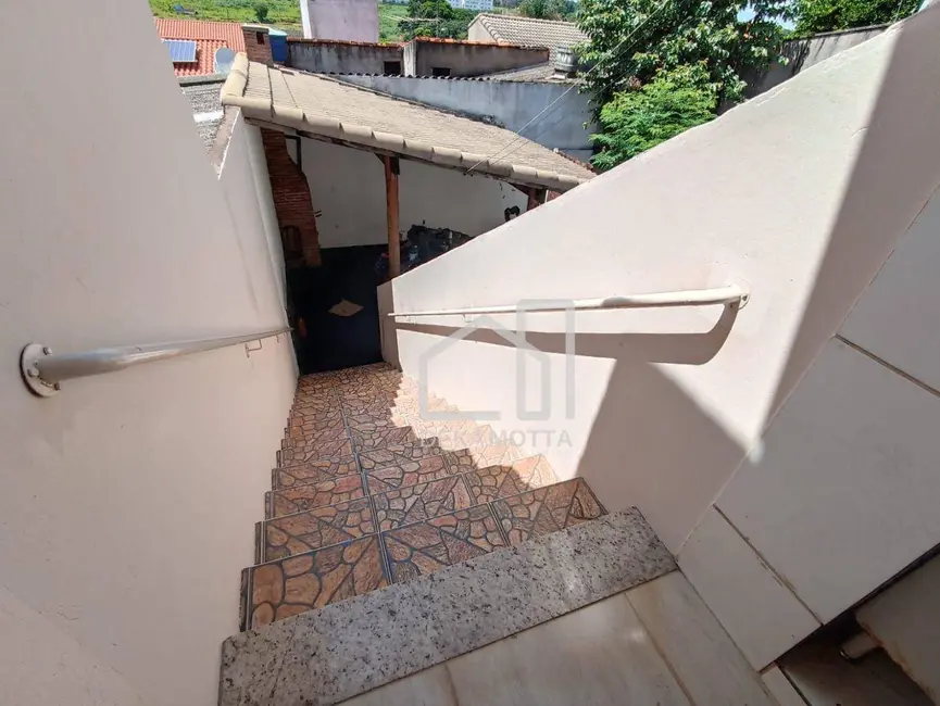 Casa de Condomínio com 5 quartos à venda, 250m2 em Jardim Patrícia, Uberlandia - MG - imagem 8 Foto 8 de Casa de Condomínio com 5 quartos à venda, 250m2 em Jardim Patrícia, Uberlandia - MG