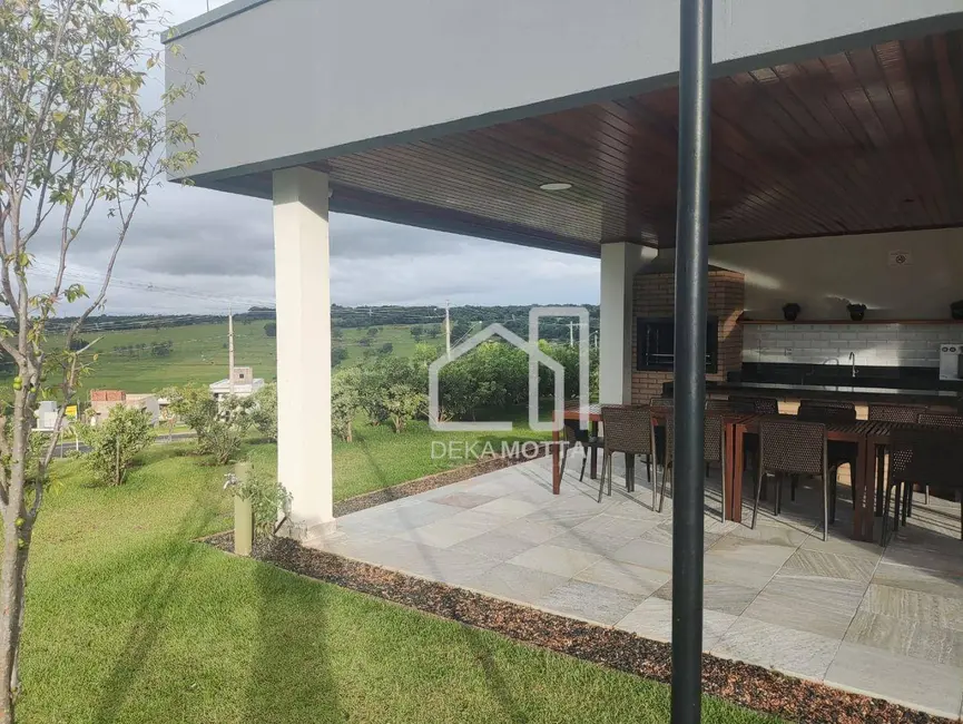 Foto 9 de Terreno / Lote à venda, 281m2 em Granja Marileusa, Uberlandia - MG
