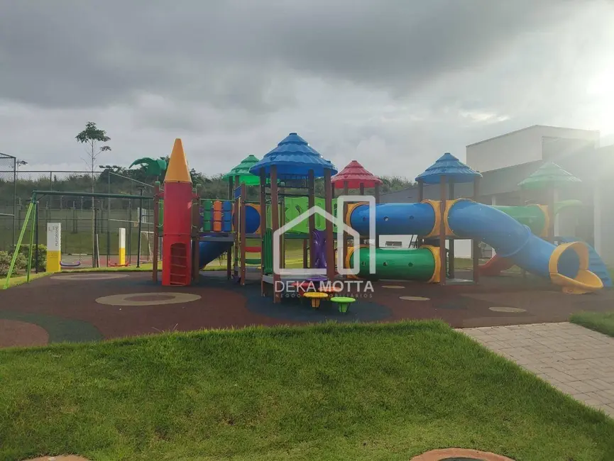 Foto 5 de Terreno / Lote à venda, 281m2 em Granja Marileusa, Uberlandia - MG