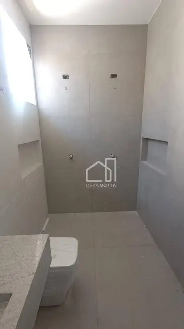 Foto 6 de Casa com 3 quartos à venda, 425m2 em Cidade Jardim, Uberlandia - MG