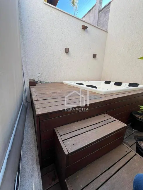 Foto 1 de Casa de Condomínio com 3 quartos à venda, 189m2 em Granja Marileusa, Uberlandia - MG