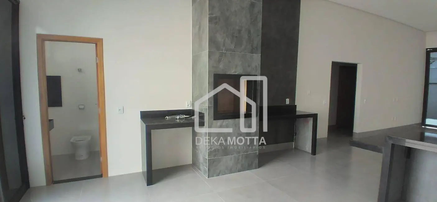 Casa de Condomínio com 3 quartos à venda, 250m2 em Jardim Ipanema, Uberlandia - MG - imagem 8 Foto 8 de Casa de Condomínio com 3 quartos à venda, 250m2 em Jardim Ipanema, Uberlandia - MG