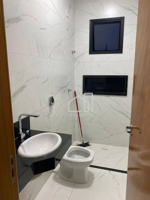 Foto 7 de Casa de Condomínio com 3 quartos à venda, 250m2 em Minas Gerais, Uberlandia - MG