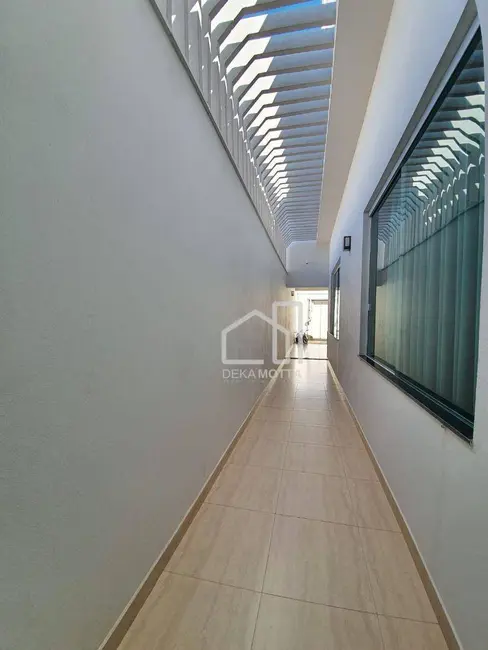 Casa de Condomínio com 3 quartos à venda, 250m2 em Alto Umuarama, Uberlandia - MG - imagem 9 Foto 9 de Casa de Condomínio com 3 quartos à venda, 250m2 em Alto Umuarama, Uberlandia - MG