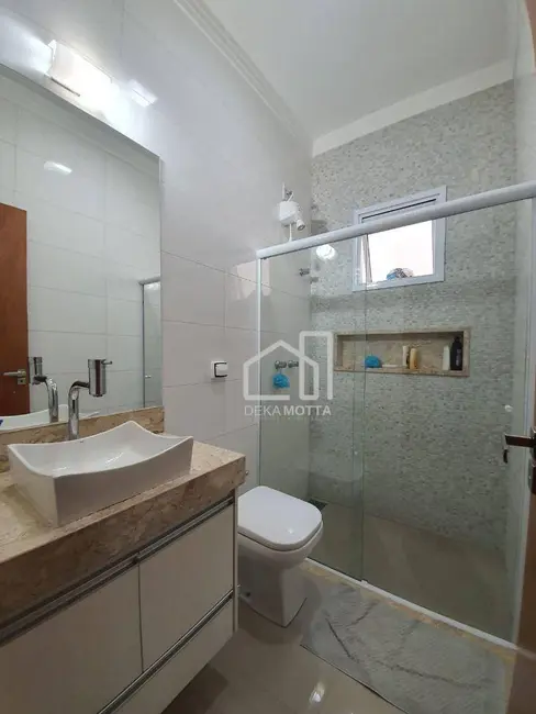 Casa de Condomínio com 3 quartos à venda, 250m2 em Alto Umuarama, Uberlandia - MG - imagem 5 Foto 5 de Casa de Condomínio com 3 quartos à venda, 250m2 em Alto Umuarama, Uberlandia - MG