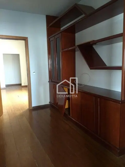 Apartamento com 3 quartos à venda, 230m2 em Centro, Uberlandia - MG - imagem 4 Foto 4 de Apartamento com 3 quartos à venda, 230m2 em Centro, Uberlandia - MG