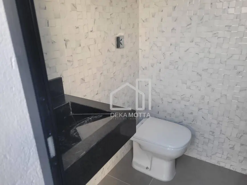 Foto 6 de Casa com 3 quartos à venda, 250m2 em Jardim Inconfidência, Uberlandia - MG