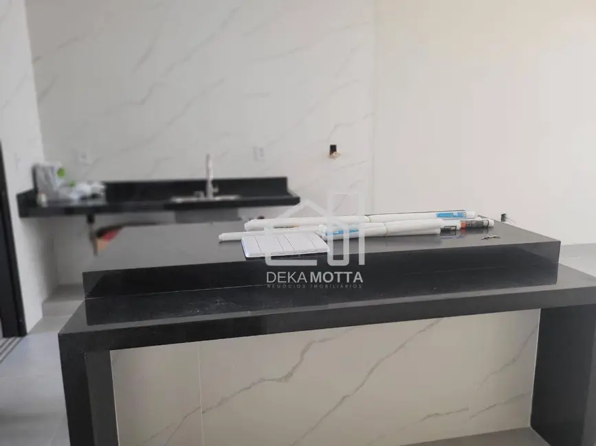 Foto 5 de Casa com 3 quartos à venda, 250m2 em Jardim Inconfidência, Uberlandia - MG