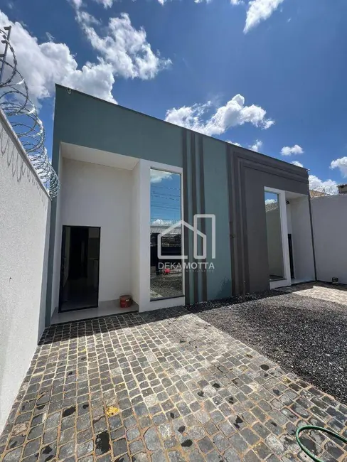 Foto 1 de Casa com 3 quartos à venda, 250m2 em Laranjeiras, Uberlandia - MG