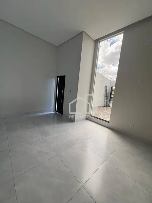 Foto 9 de Casa com 3 quartos à venda, 250m2 em Laranjeiras, Uberlandia - MG
